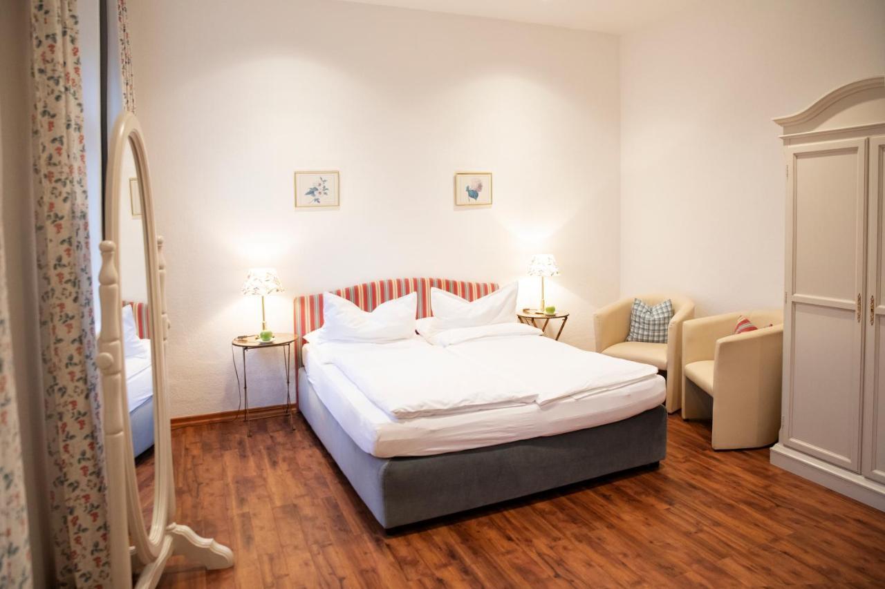 Hotel Schloss Teutschenthal מראה חיצוני תמונה